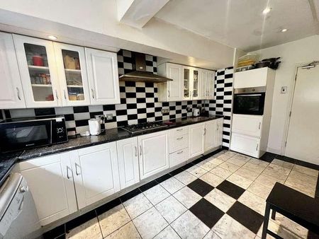 Strathmore Avenue, Coventry, CV1 - Photo 3