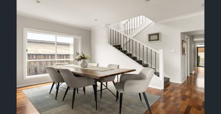 Your Ideal Family Home Awaits in West Hoxton - Photo 2