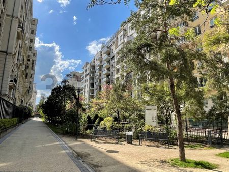 COURBEVOIE (92400) - Photo 2