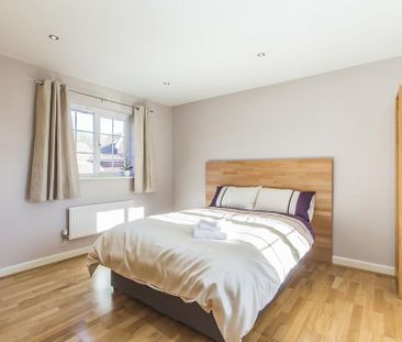 1 bedroom in a house share to rent - Photo 5