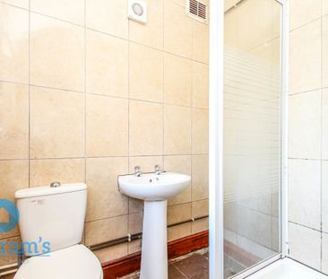 4 bed Semi-Detached House for Rent - Photo 6