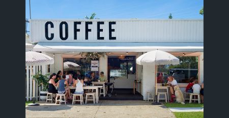 Single-level ease in a family-friendly locale - Photo 2