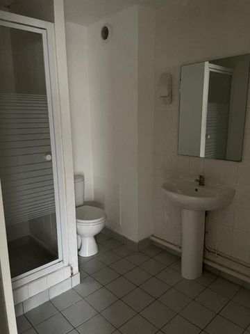 Appartement T1 BIS avec Balcon + Parking Privé - Photo 2