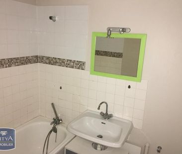 Location Appartement 1 pièce 33m² CLERMONT FERRAND 63100 - Photo 3