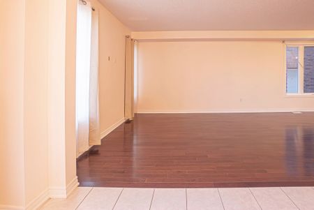 For Lease - 16 Vezna Crescent, Brampton, Ontario - Photo 3