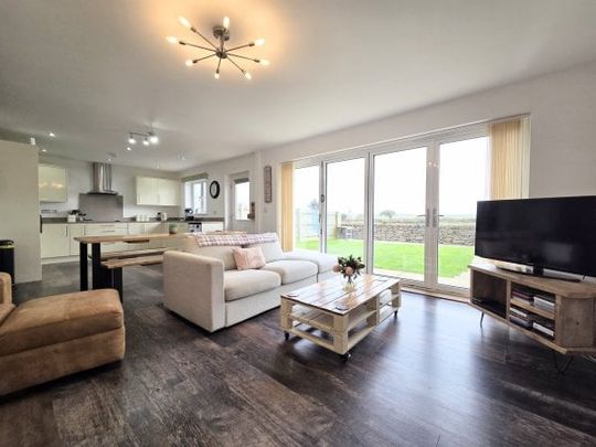 Quintrell Downs, NEWQUAY, TR8 - Photo 1