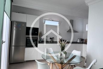 Lujoso ático recién reformado en una de las mejores zonas de Santa Cruz