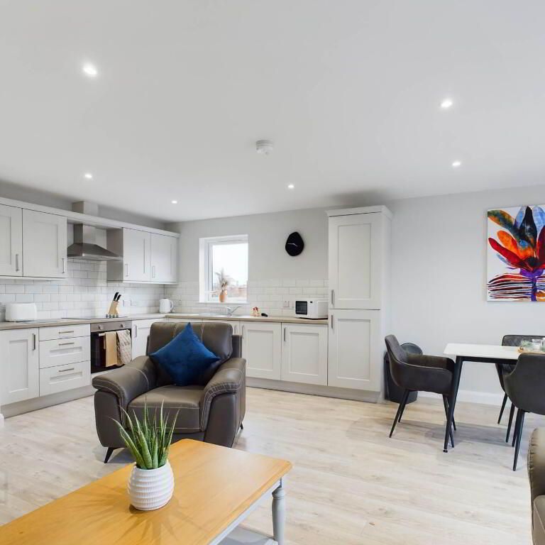 Apt 2, Avoneil Road, Belfast, BT5 4SG - Photo 1