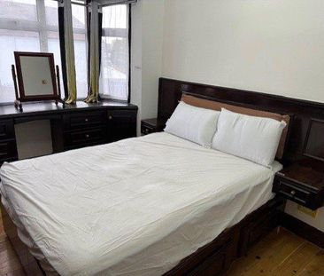 4 bedroom terraced house to rent - Photo 6