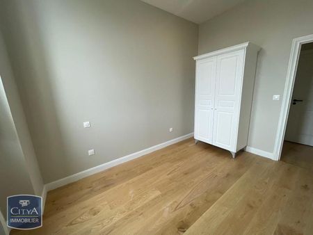 Location Appartement 3 pièces 69m² POITIERS 86000 - Photo 2