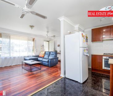 Spacious Living On Ewart Street - Photo 1