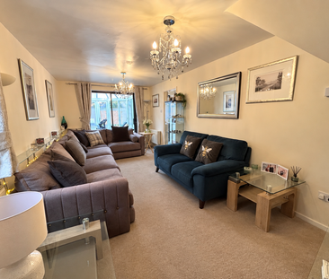 3 bedroom semi-detached house to rent - Photo 1