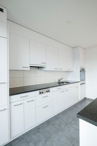 "Grosszügige 4.5 Zimmer-Wohnung in Wil!" - Photo 5