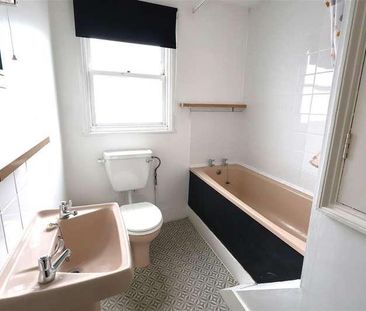 High Street, Lewes, BN7 - Photo 3