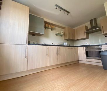 2 bedroom apartment to rent - Photo 5