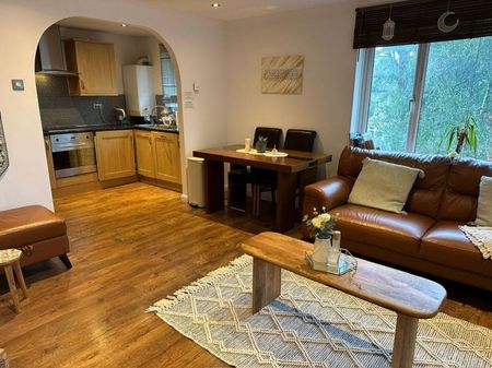 Buckingham Avenue - Photo 4