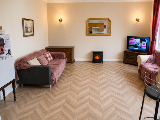 4 bedroom apartment to rent - Photo 1