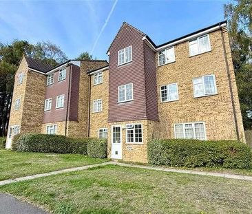 Crofton Close, Bracknell, Berkshire, RG12 - Photo 3