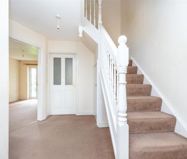 Prospect Place, Sketty, SA2 9EH, Swansea - Photo 2