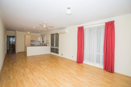 4/21 Coongan Avenue, Greenmount WA 6056 - House For Rent | Domain - Photo 3