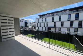 Apartamento T1 no empreendimento DOCA Praia da Barra.