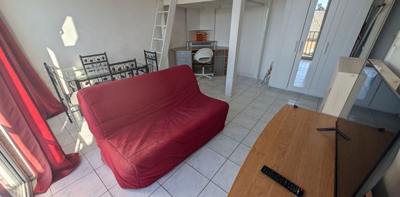 Studio Meublé - Photo 2