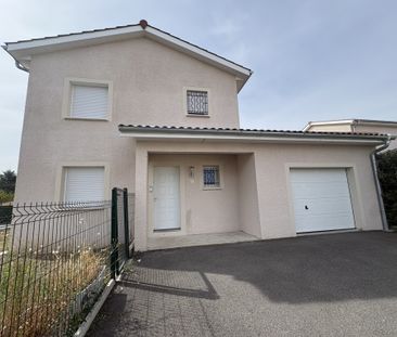 Location Maison 4 pièces 89m² CHAZAY D AZERGUES 69380 - Photo 6
