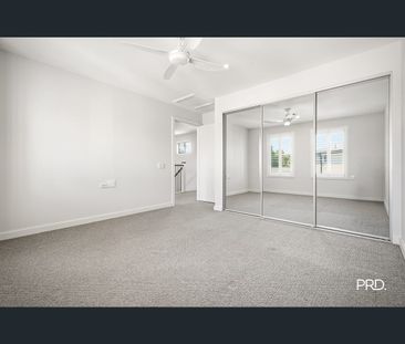9/13-15 William Howell Dr, Glenmore Park, NSW 2745 - Photo 5