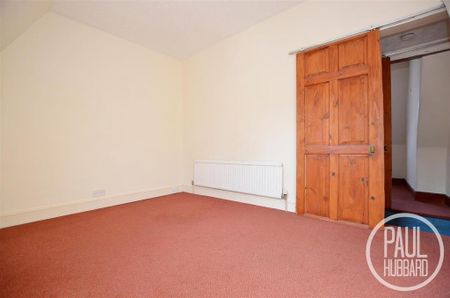 3 bedroom terraced house to rent - Photo 2