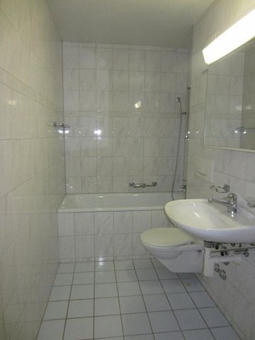 Schöne 4-Z'Wohnung nahe Bahnhof Basel SBB - Foto 2