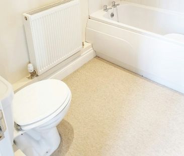 Flat to rent on - Photo 6