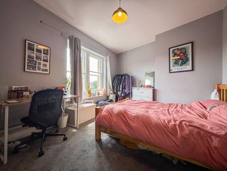 2 bedroom maisonette to rent - Photo 3