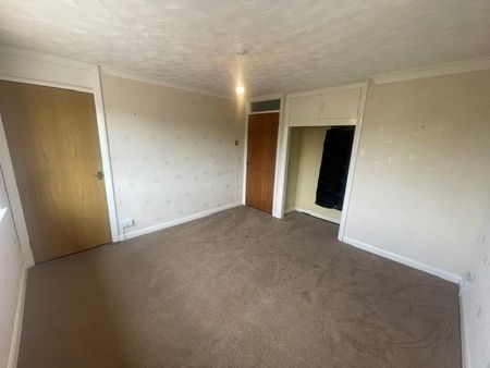 2 bedroom maisonette to rent - Photo 3