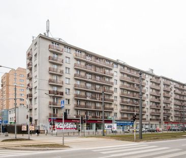 2 DUŻE OSOBNE POKOJE, GARDEROBA, LOGGIA, METRO! - Zdjęcie 4