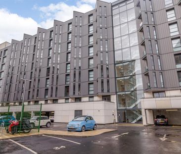 1 bedroom Flat To Let - Photo 5