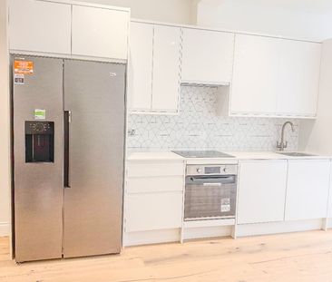 3 Bed Flat, Chatsworth Road, NW2 - Photo 6