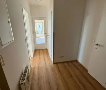 Frisch sanierte attraktive Dachgeschoss-Wohnung Nähe Belgierkaserne - Foto 3