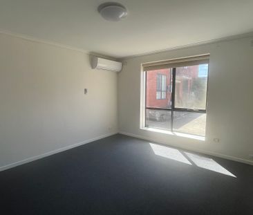 12/31-35 Potter Street, Dandenong. - Photo 1