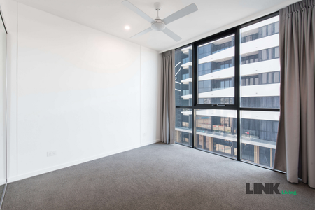 510/19 DESHON STREET, Woolloongabba QLD 4102 - Apartment For Rent | Domain - Photo 4