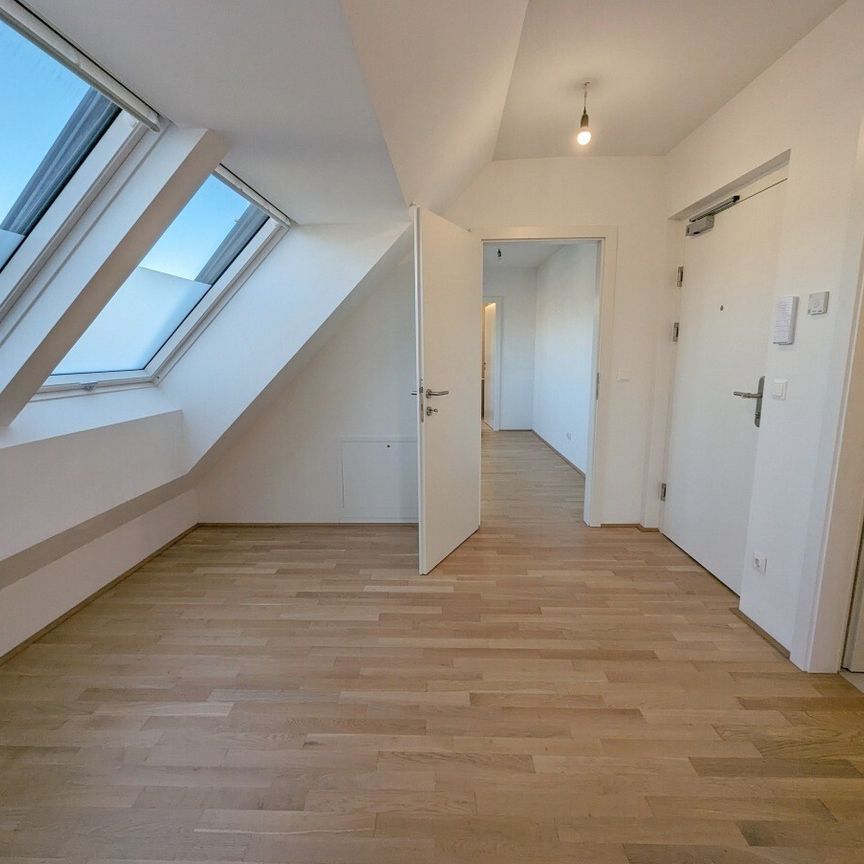 Erstklassige 2-Zimmer Dachgeschoß-Wohnung mit Terrasse in 1230 Wien zu mieten - Photo 1