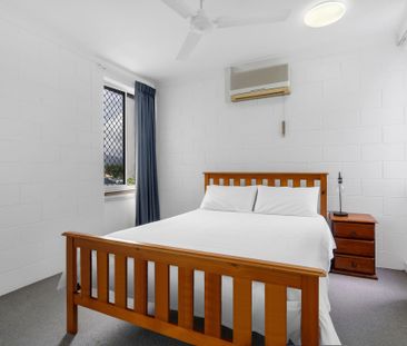 Spacious and bright Esplanade apartment - Photo 3