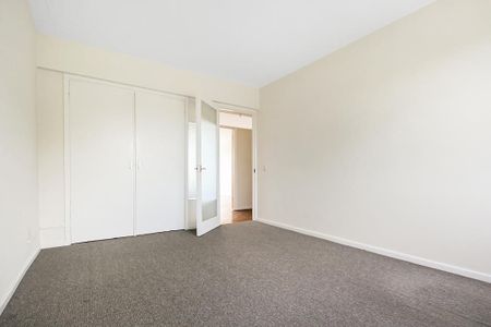 Greenacres, Bristol, BS9 2AX - Photo 3