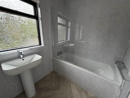 22 The Hawthorns, Belfast, BT10 0NB - Photo 3