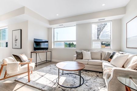 For Lease - 16 Compass Trail Unit# 108, Central Elgin, Ontario - Photo 3