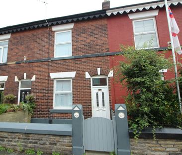 Terraced House to rent on - Photo 2