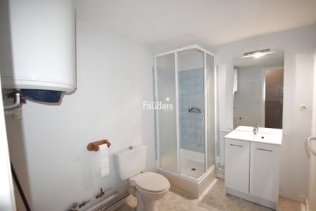 Location Appartement 1 pièce 27m² ST LO 50000 - Photo 2