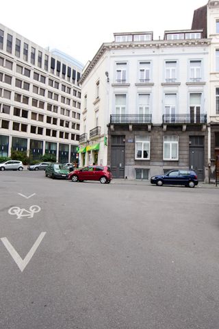 Möblierte Wohnung in Brüssel Schuman, EU-Bezirk - Photo 4