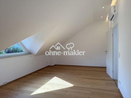 Doppelhaushälfte mit Carport - Erstbezug nach Sanierung - Photo 4