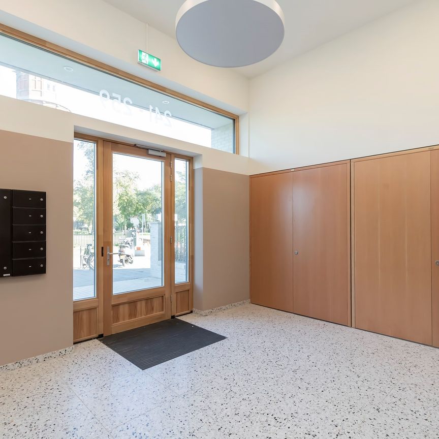 Kruysweerstraat, 1096 GN, Amsterdam - Photo 1