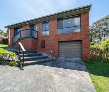 Renovated 2 Bedroom Unit - Photo 2